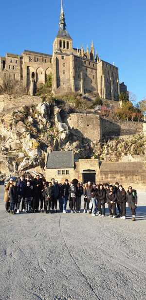 Full group Mont St Michel